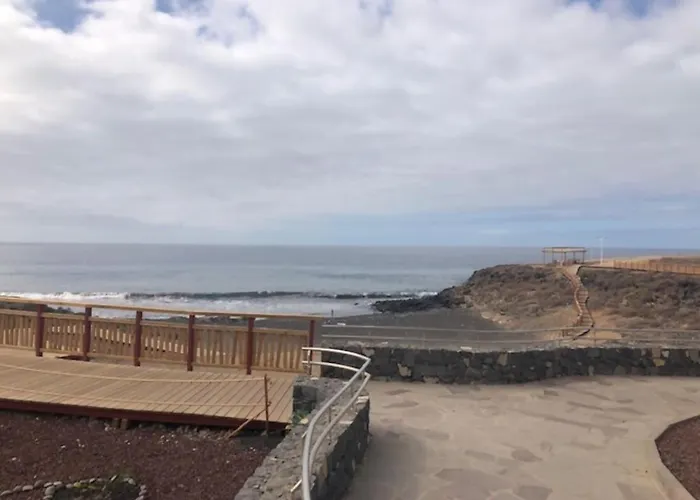 Frente Al Mar En Abrigos 公寓