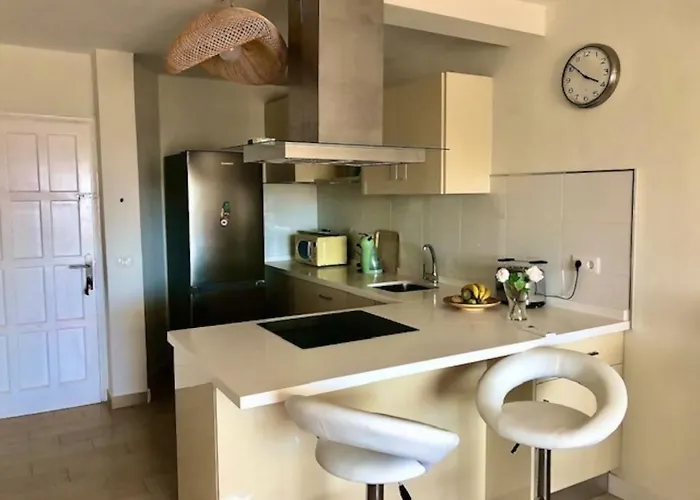 Frente Al Mar En Abrigos Apartamento *